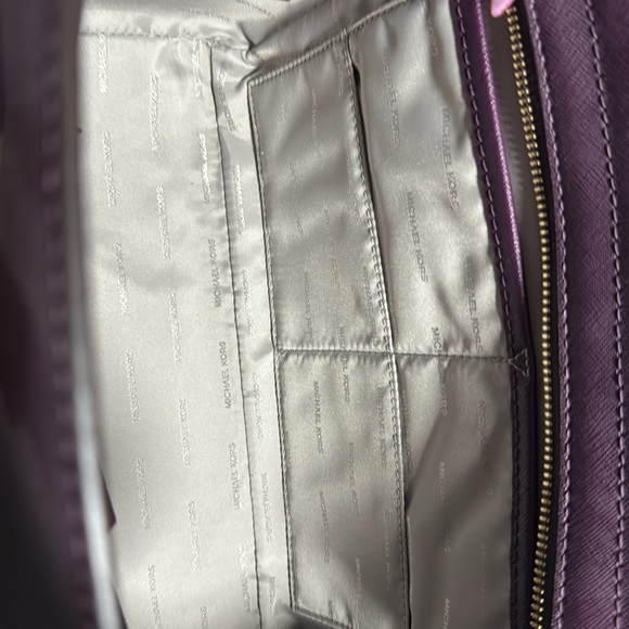 Michael Kors - Picture 4 of 5